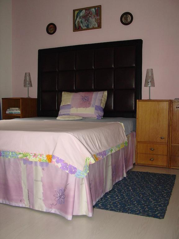 Ferienwohnung Excellent Location Pressburg Zimmer foto