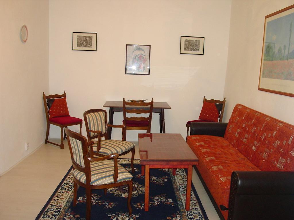 Ferienwohnung Excellent Location Pressburg Zimmer foto